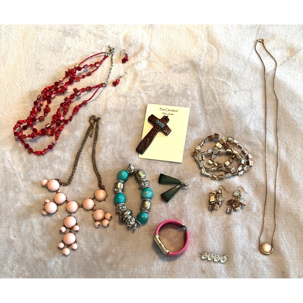 Vintage Costume Jewelry Lot Estate Finds Bubble Necklace Raku Cross Geneva Watch